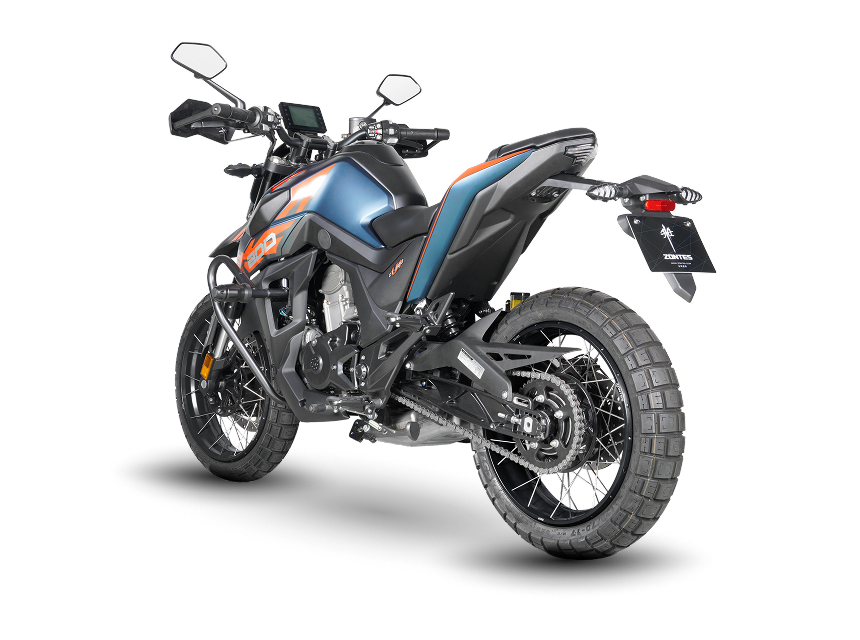 Zontes Moto Tigre Argentina - Moto 200U vista trasera tres cuartos derecha.