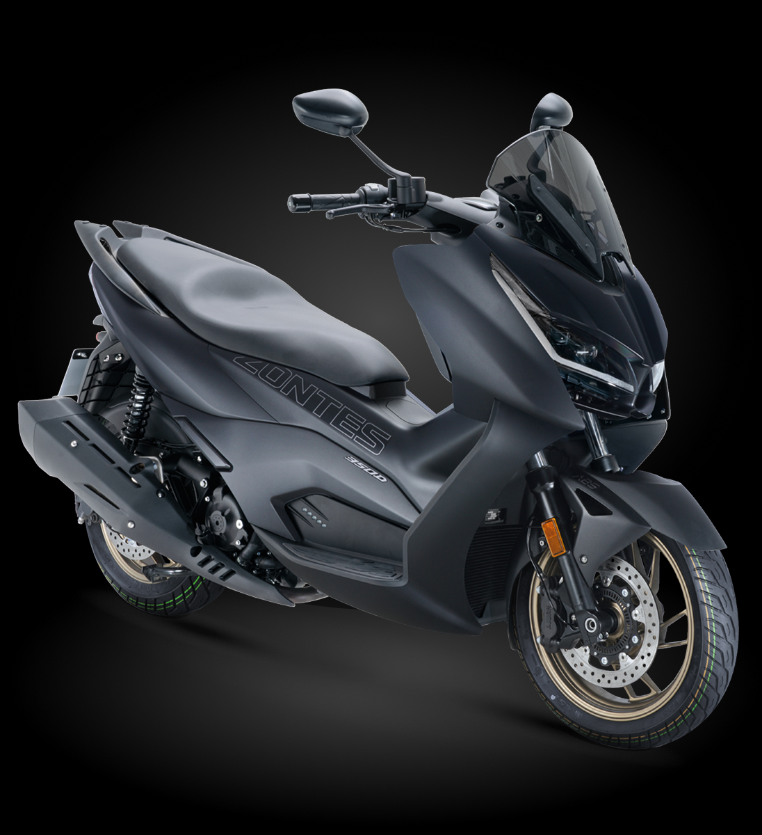 Zontes Moto Tigre Argentina – Scooter 350D color negro sobre fondo oscuro.