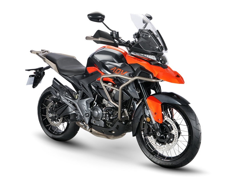 Zontes Moto Tigre Argentina - Moto 350T vista tres cuartos delantera.