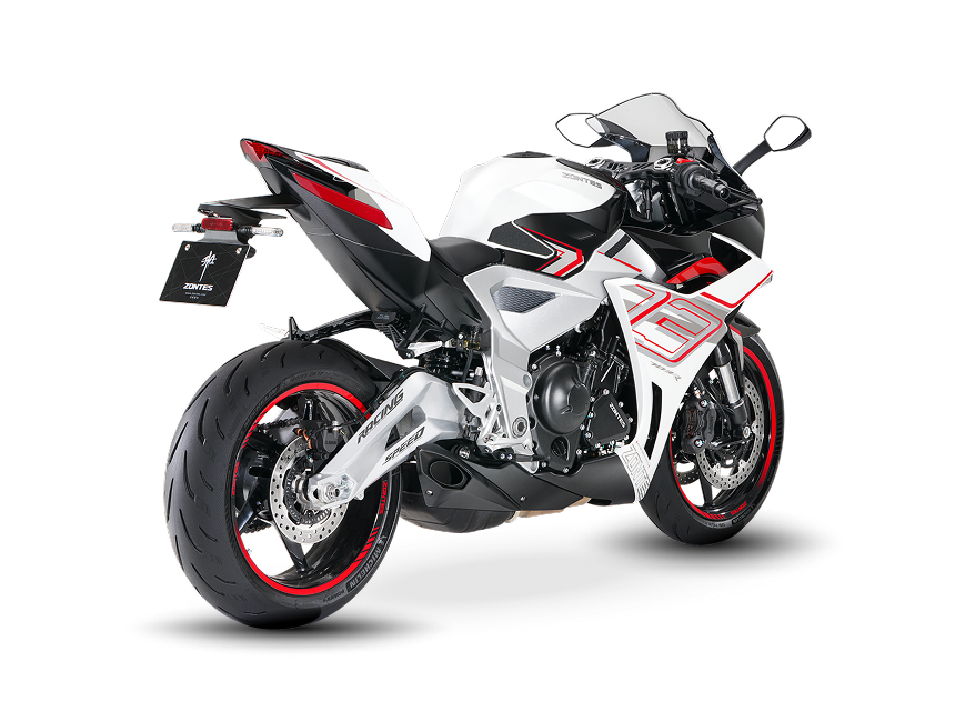 Zontes Moto Tigre Argentina - 703RR vista tres cuartos trasera. Zontes Moto Tigre Argentina - Moto 703RR vista trasera tres cuartos derecha mostrando su estructura de aluminio.