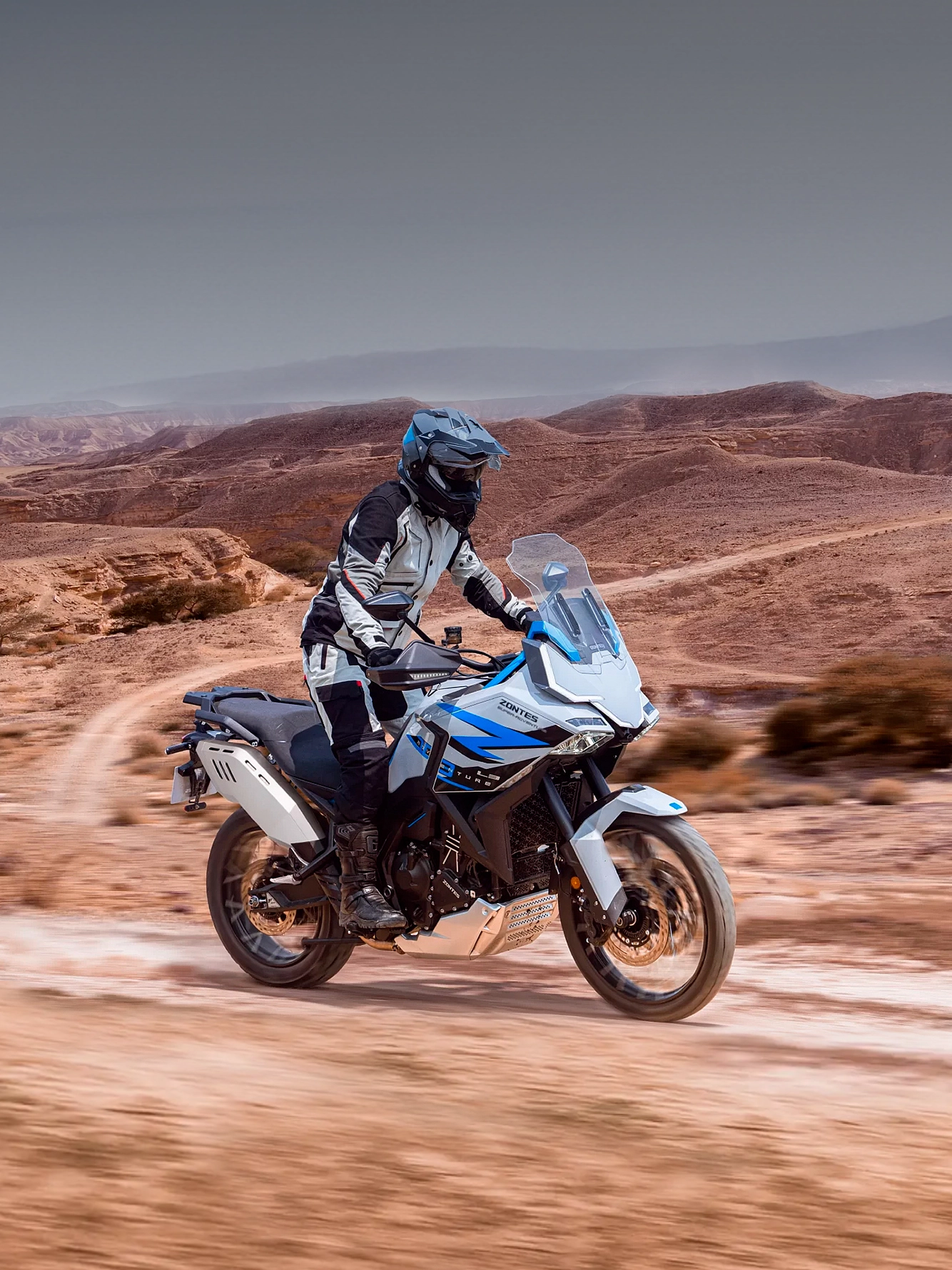 Zontes 703F Adventure - Potencia, tecnología y confort